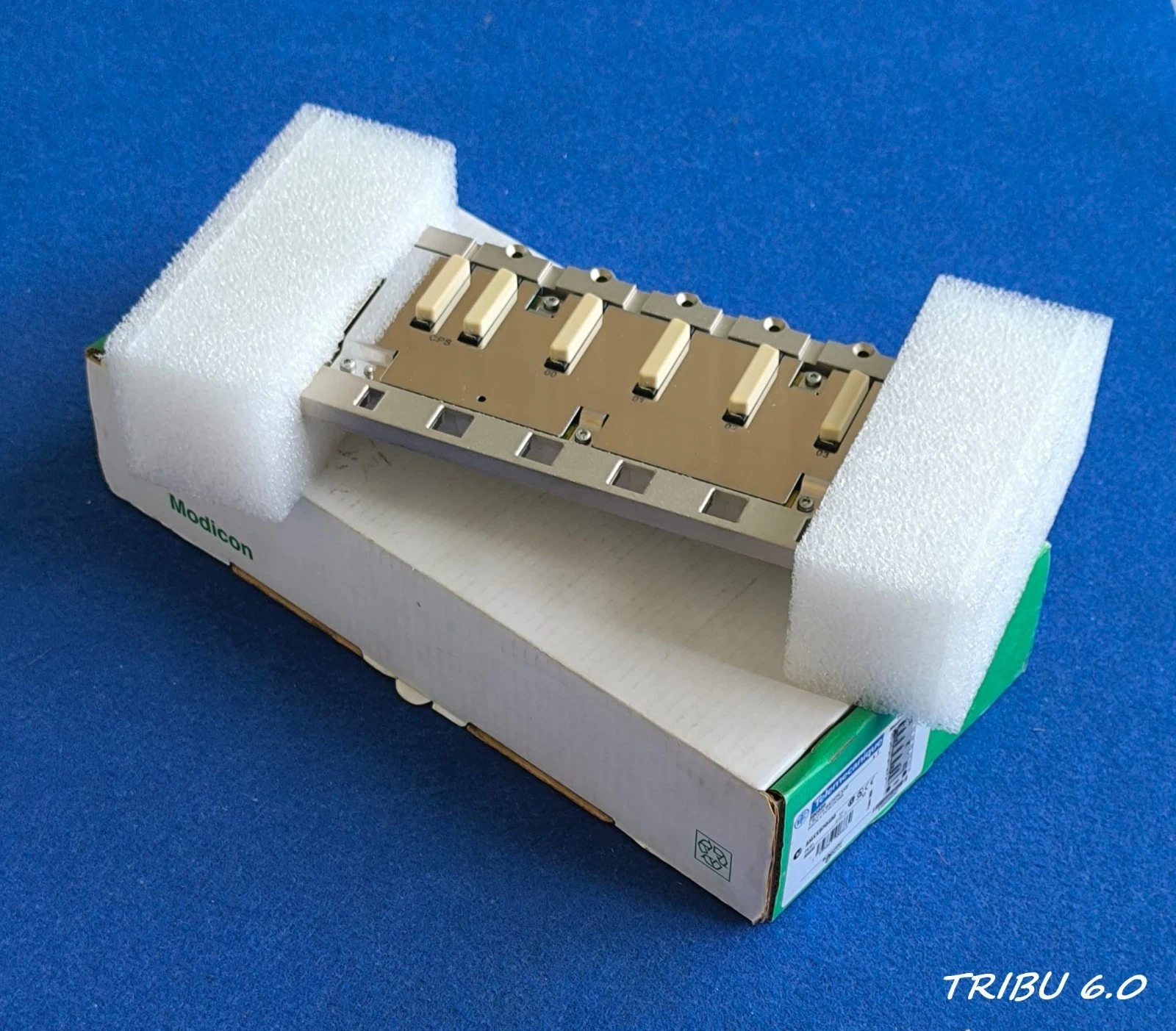 BASTIDOR SCHNEIDER BMXXBP0400 SLOTS DE 4 RANURAS
