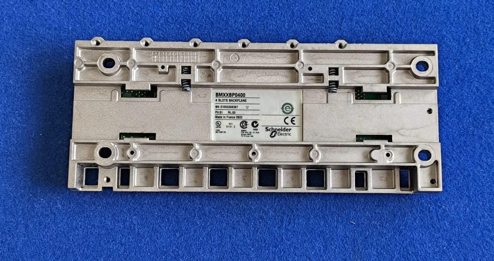 BASTIDOR SCHNEIDER BMXXBP0400 SLOTS DE 4 RANURAS - Imagen 6