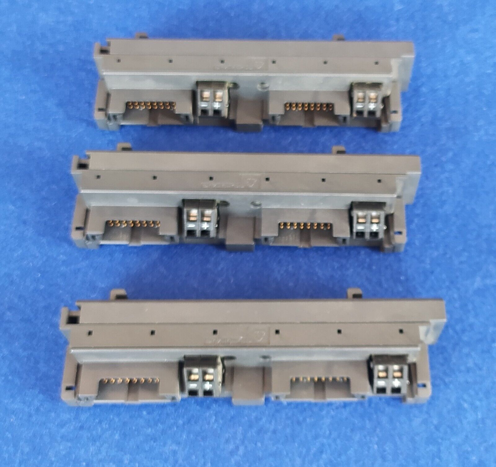 3 x SIEMENS SIMATIC S7-300 CONECTOR 3 x 6ES7 921-3AA00-0AA0 - Imagen 6