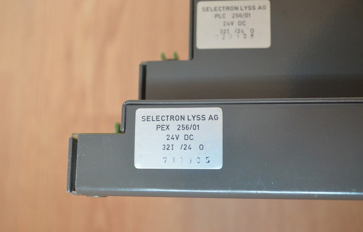 SELECTRON SELECONTROL PLC 256/01 32 I / 24 O + PEX 256/01 32 I / 24 O - Imagen 3