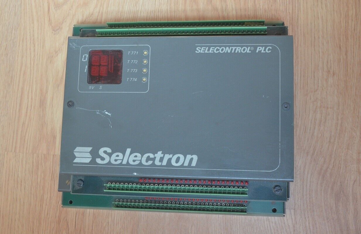 SELECTRON SELECONTROL PLC 256/01 32 I / 24 O + PEX 256/01 32 I / 24 O - Imagen 6