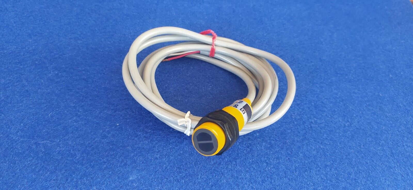 SENSOR OMRON E3F-R2C4 - Imagen 3