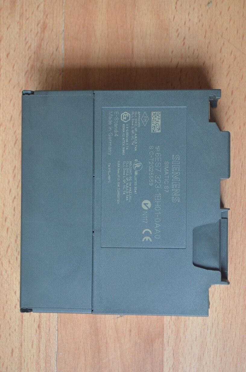 SIEMENS SIMATIC S7-300 SM323 8 ENT. / 8 SAL. 6ES7 323-1BH01-0AA0 + FRONTAL - Imagen 5