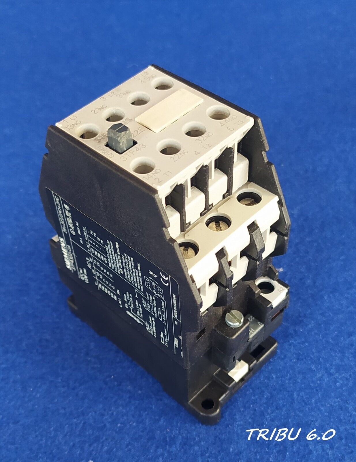 CONTACTOR SIEMENS 11 kW BOBINA 220 VAC. 3TF4322-0A