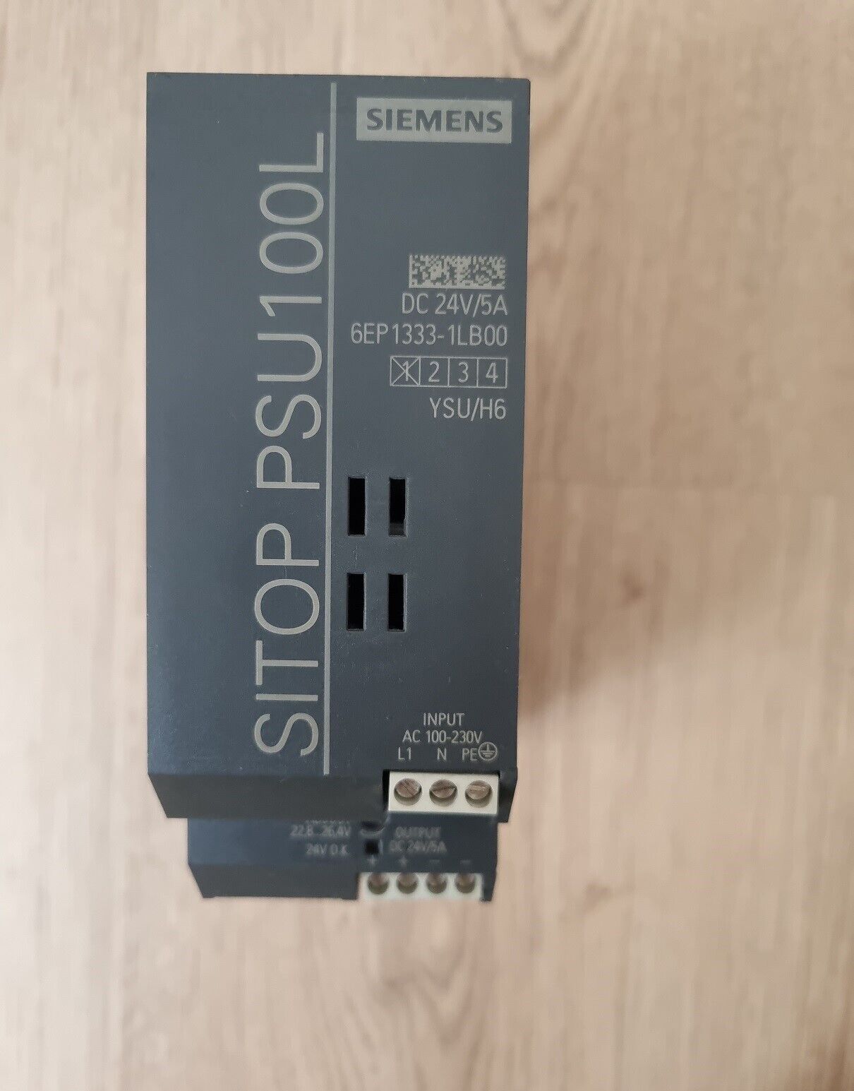 FUENTE DE ALIMENTACION 6EP1333-1LB00 SIEMENS SITOP PSU100L 5 A.