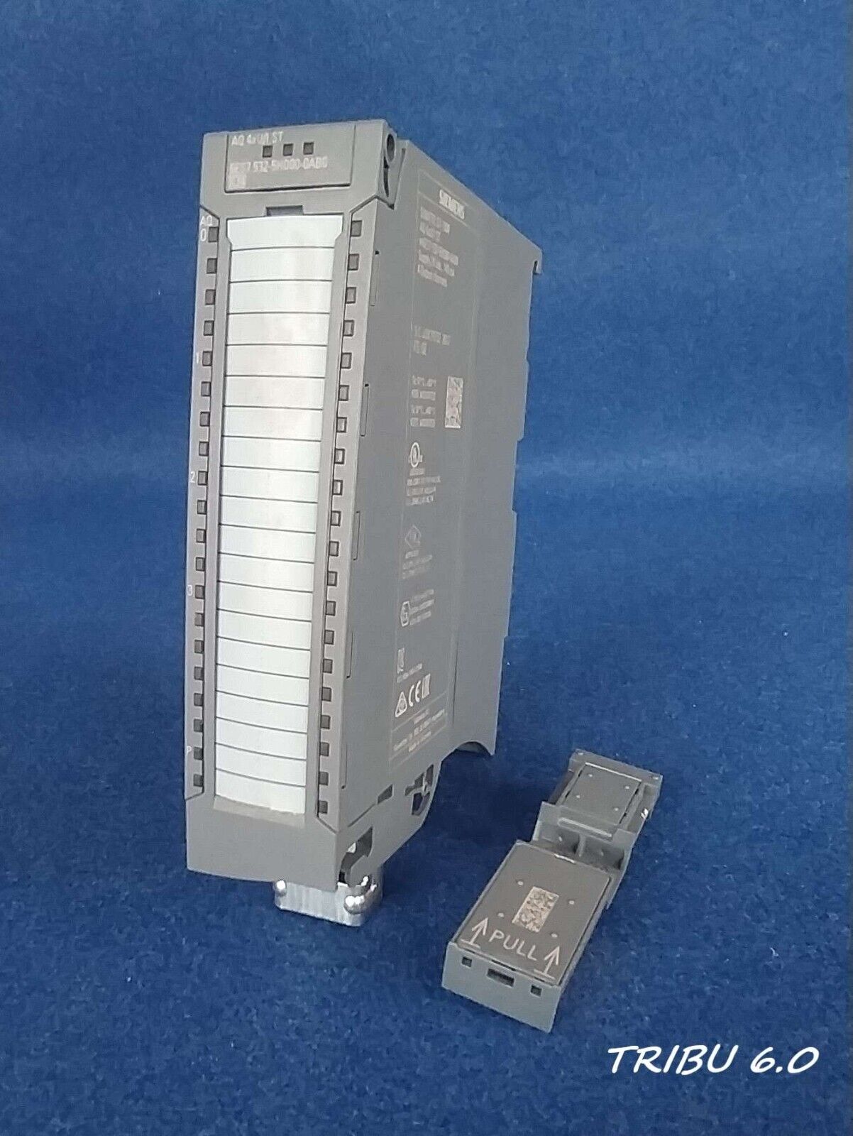 SIEMENS SIMATIC S7-1500 6ES7 532-5HD00-0AB0 4 SALIDAS ANALOGICAS *CON CONECTOR*