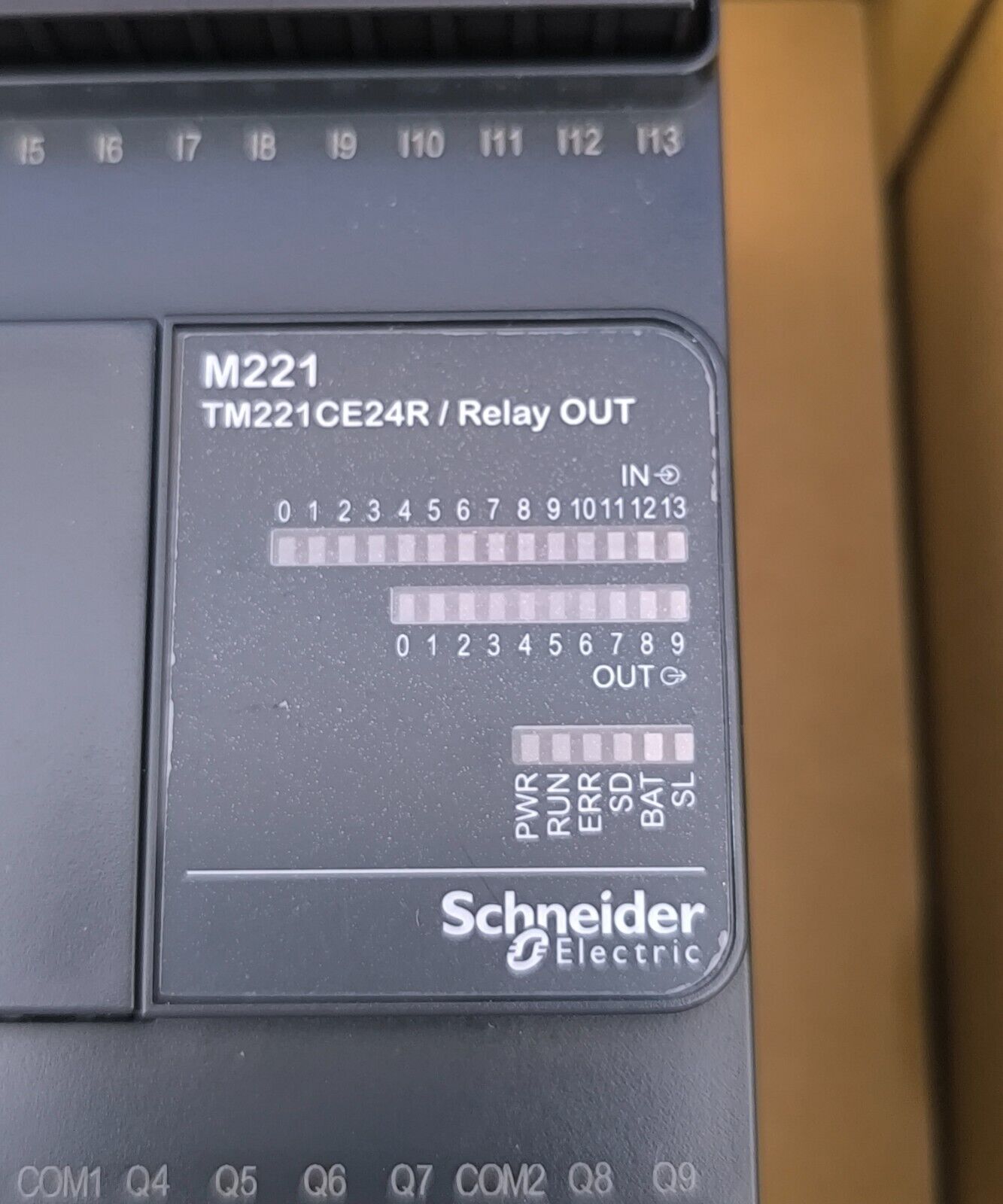 SCHNEIDER TM221CE24R Controlador con Ethernet 24 ES RELAY *NUEVO* - Imagen 6