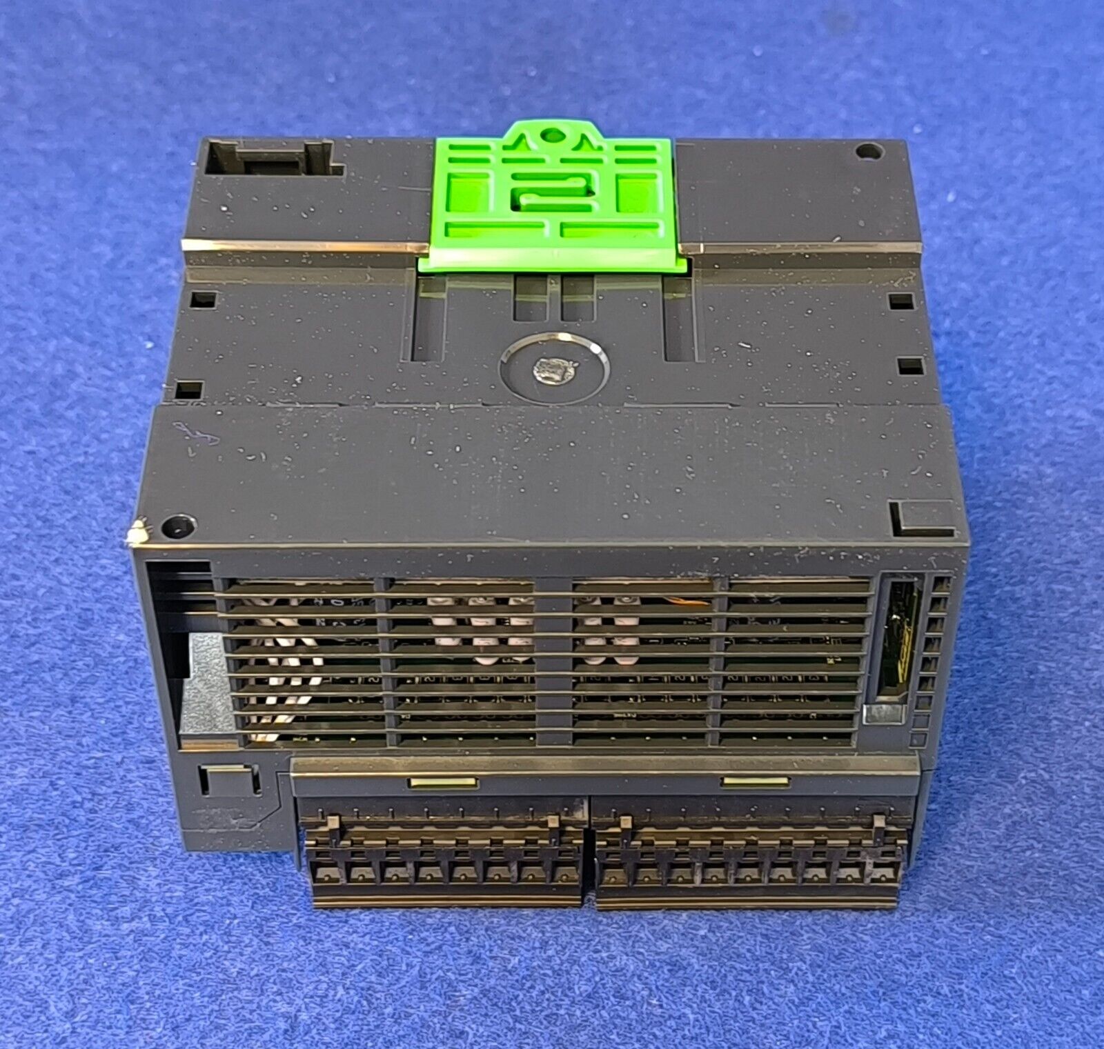 SCHNEIDER TM221CE24R Controlador con Ethernet 24 ES RELAY *NUEVO* - Imagen 10